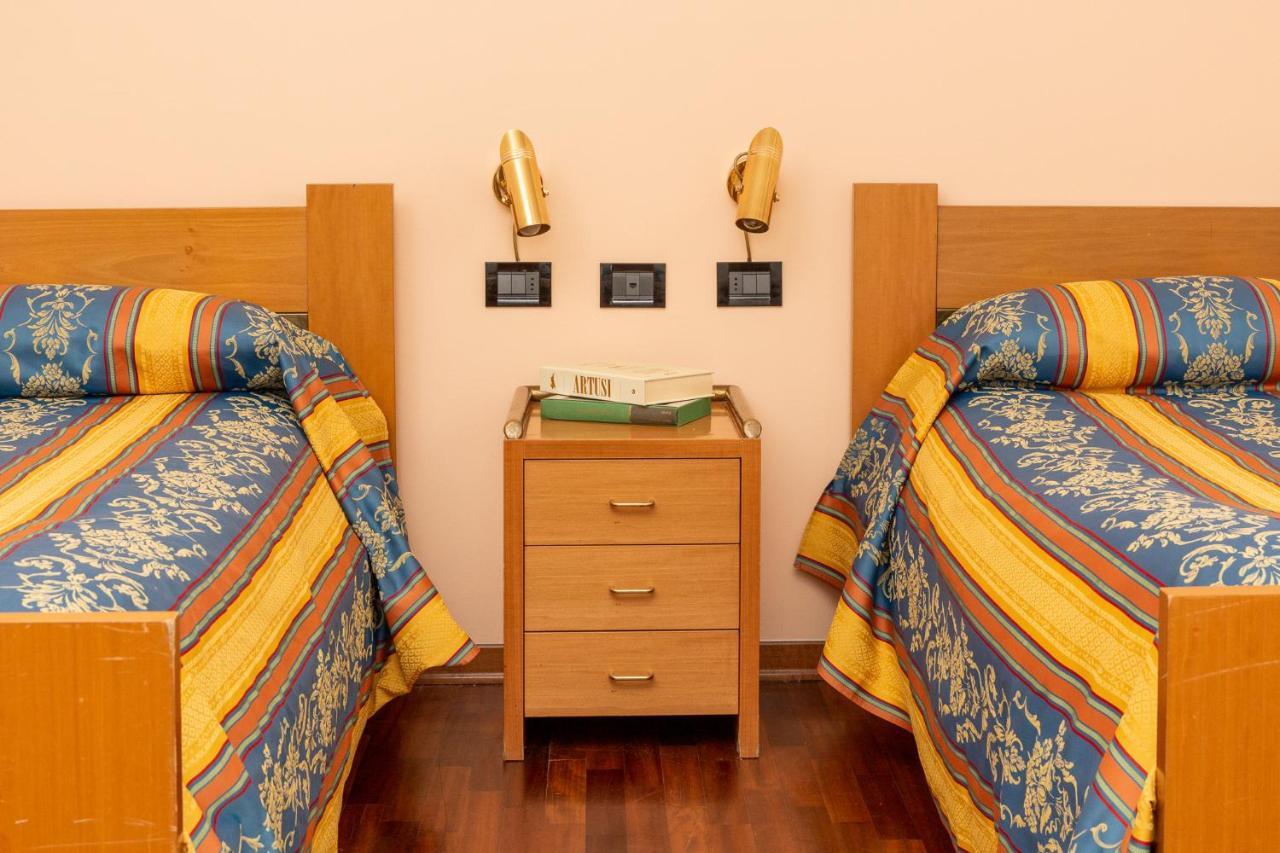 Albergo Sacro Monte 바레세 외부 사진