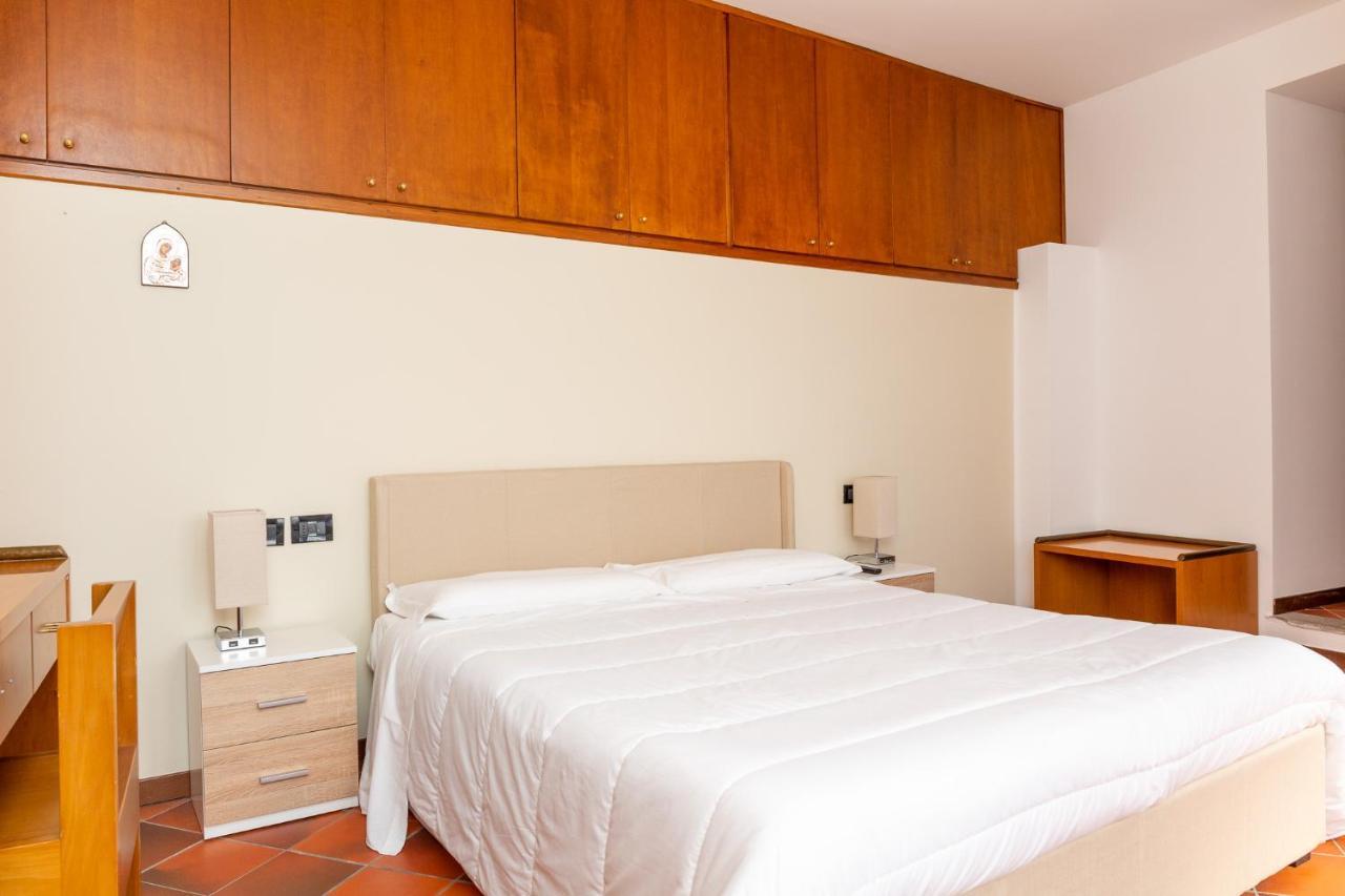 Albergo Sacro Monte 바레세 외부 사진